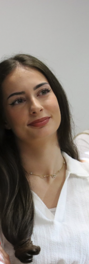 Étudiante rectangle